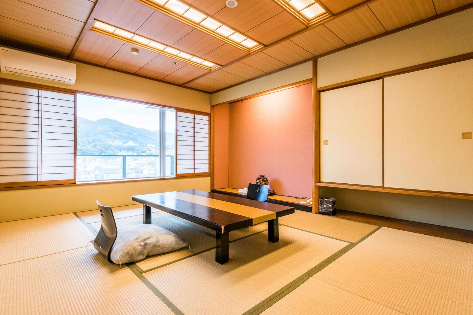 Ooedo Onsen Monogatari Premium New Okabe 3*