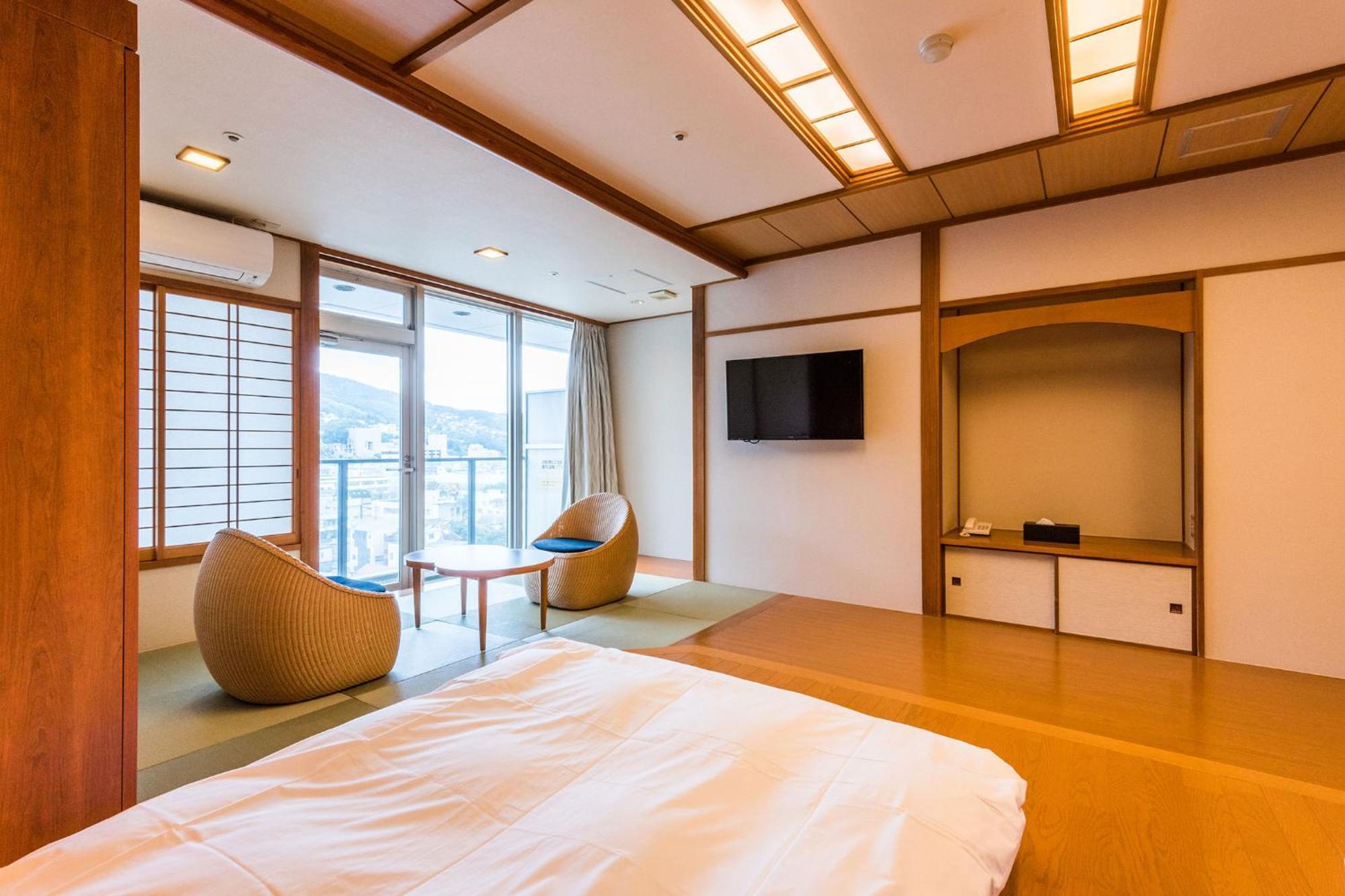 传统日式旅馆 Ooedo Onsen Monogatari Premium New Okabe 3*